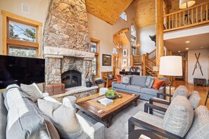 Living Room - Frisco Fling - Frisco Vacation Rental