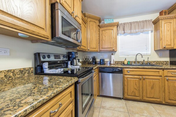 PropertyImg1