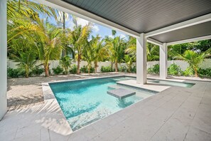 Private Pool