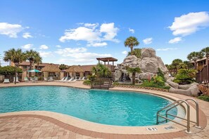 Community pool