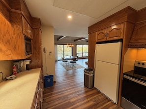 Kitchen 3