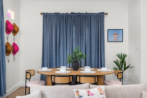 Dining area for 6 with room darkening shades