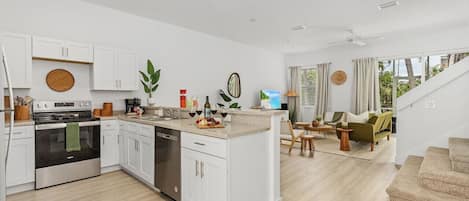 Welcome to your vacation home in beautiful Fort Myers!