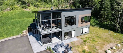 Extérieur
