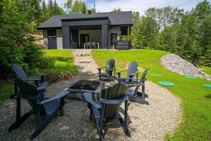 Nordik Emma 157 | Hidden bliss, great river view, jacuzzi (1260)
