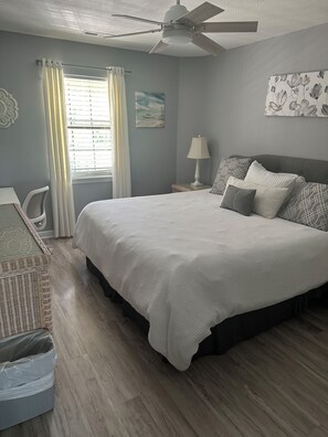2nd King bedroom 