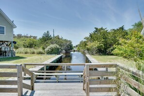 Shared Boardwalk & Canal Access