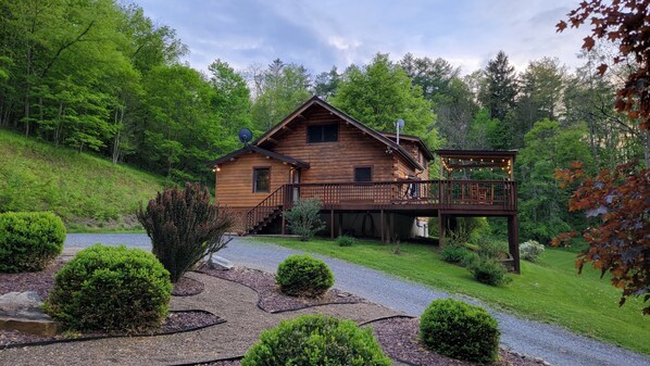 Mohawk Mountain Lodge is nestled in the woods, offering seclusion and tranquility. 