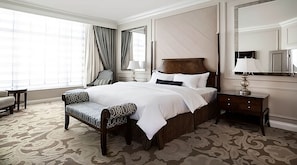 Unit with King size bed
