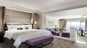 Unit with King size bed