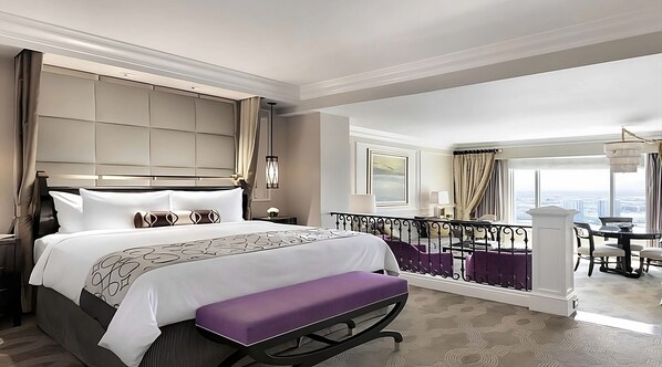 Unit with King size bed
