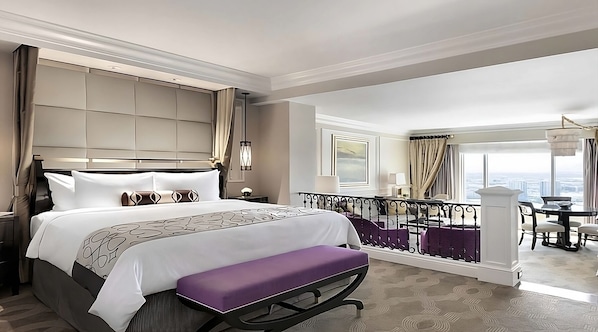 Unit with King size bed