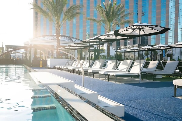 Sun loungers