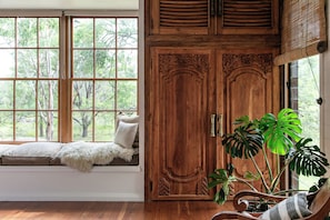 Window seats for relaxing and resetting