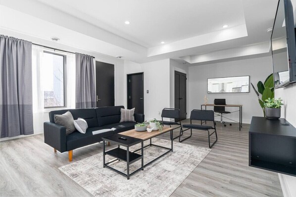 Travelling for Work? Ask About Exclusive Rates for Monthly Stays! #StayRentX