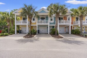 our home is the turquoise home!