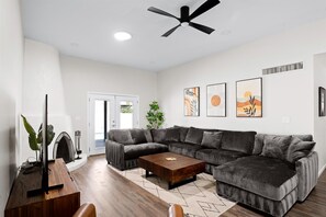A perfect balance of light and space - Indoor Fireplace
