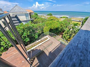 Beach/ocean view