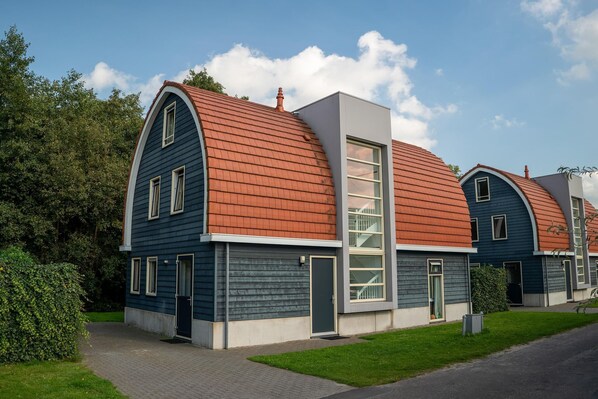 Holiday Home Exterior [summer]