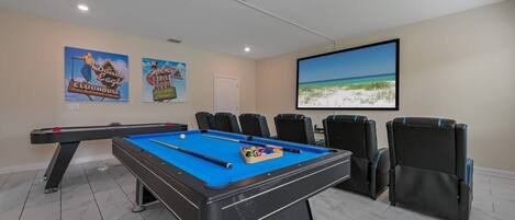 Spielezimmer