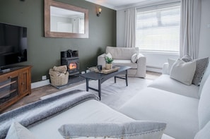 Sunderland Avenue - 2 Bedroom - Pembroke Dock (19156)