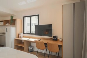 客室内のダイニングエリア