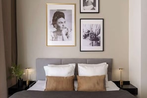 1st bedroom