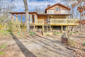 Cabin Exterior | Fire Pit | Outdoor Dining Area | Charcoal Grill | Sunroom