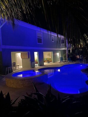 Pool lights are turned on until 10pm