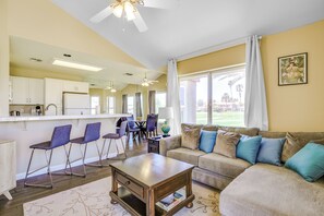 Living Room | Single-Story Condo | Central A/C & Heating | Golf Course View