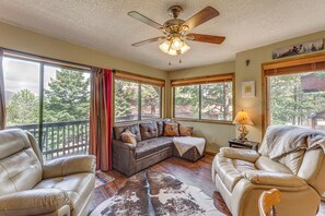 Living Area | Full Sleeper Sofa | Portable Crib