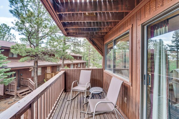 Angel Fire Vacation Rental | 2BR | 2BA | Stairs Required | 900 Sq Ft