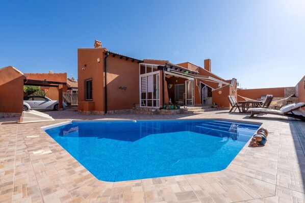 Holiday Home Exterior [summer]