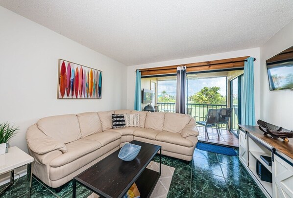 19-web-or-mls-Living Room 3-3