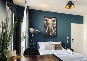 Enjoy the simple pleasures of Bed en Koffie in a cozy setting
Geniet van de eenvoudige geneugten van Bed en Koffie in een knusse sfeer
Genießen Sie die einfachen Freuden von Bed en Koffie in gemütlicher Umgebung