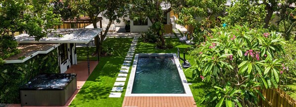 A Palm Homes Oasis at Casa Fillmore