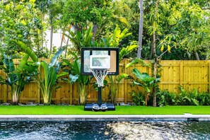 enjoy basketball in the water!
