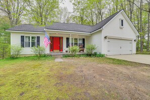 Property Exterior | Garage (2 Vehicles) | Driveway (10 Vehicles)