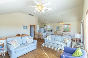 Top Level Living Area