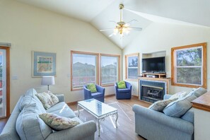 Top Level Living Area