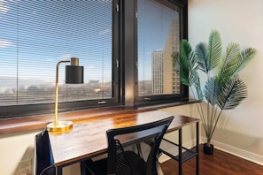 Complete Workstation with View