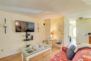 Living Room | 1st Floor