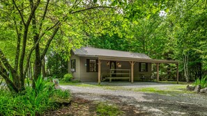 Guest Cottage at Faith Family Farm in Mentone :)