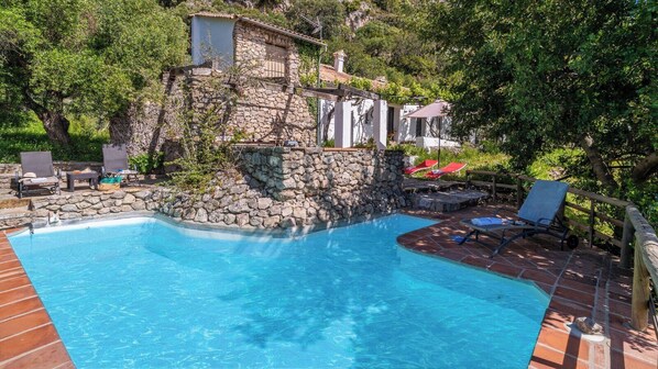 Los Melchores de Grazalema by Ruralidays