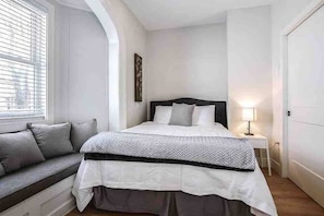 Sleep quarters