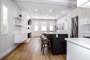 Bright windows from both ends