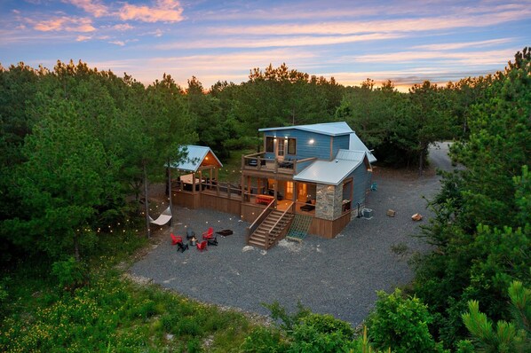 Enjoy the warmth of ur cabin and all it has to offer including all the amenities