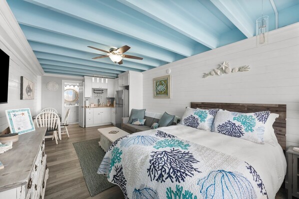 2nd Floor Studio with Oceans Views offering a Flat Screen TV, Queen Size Bed, Queen Size Sleeper Sofa, Kitchenette and Dining Area