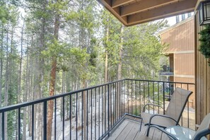 Condo Exterior | Private Balcony