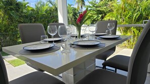 Outdoor dining